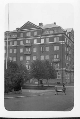image002.jpg